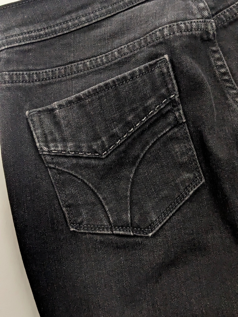 Levi's 505 Women’s Black Straight Leg Jeans - Picture 5 of 11